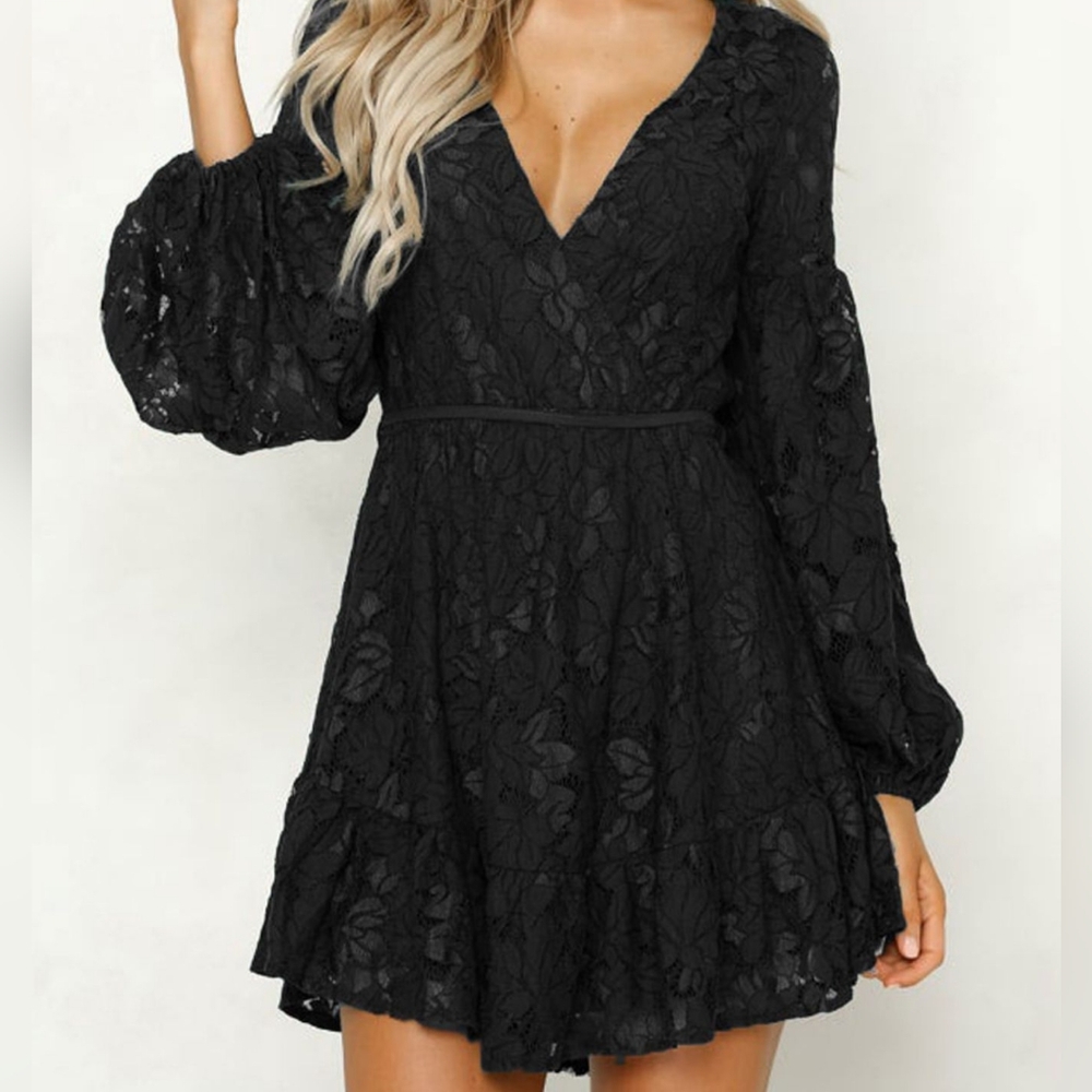 Black V-Neck Lace Dress - Picture 1 of 4